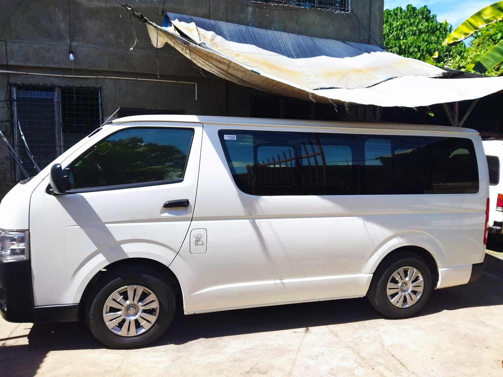 Nissan NV350